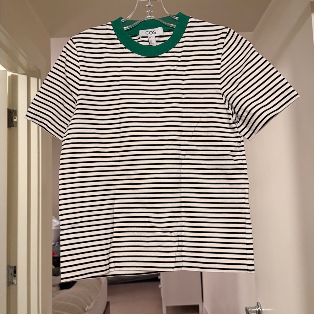 COS clean cut t-shirt striped